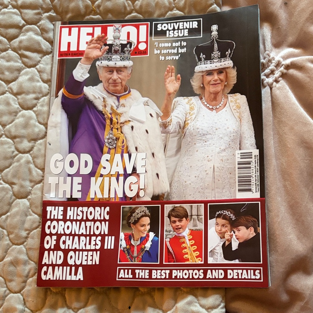 Hello! Magazine Souvenir Issue